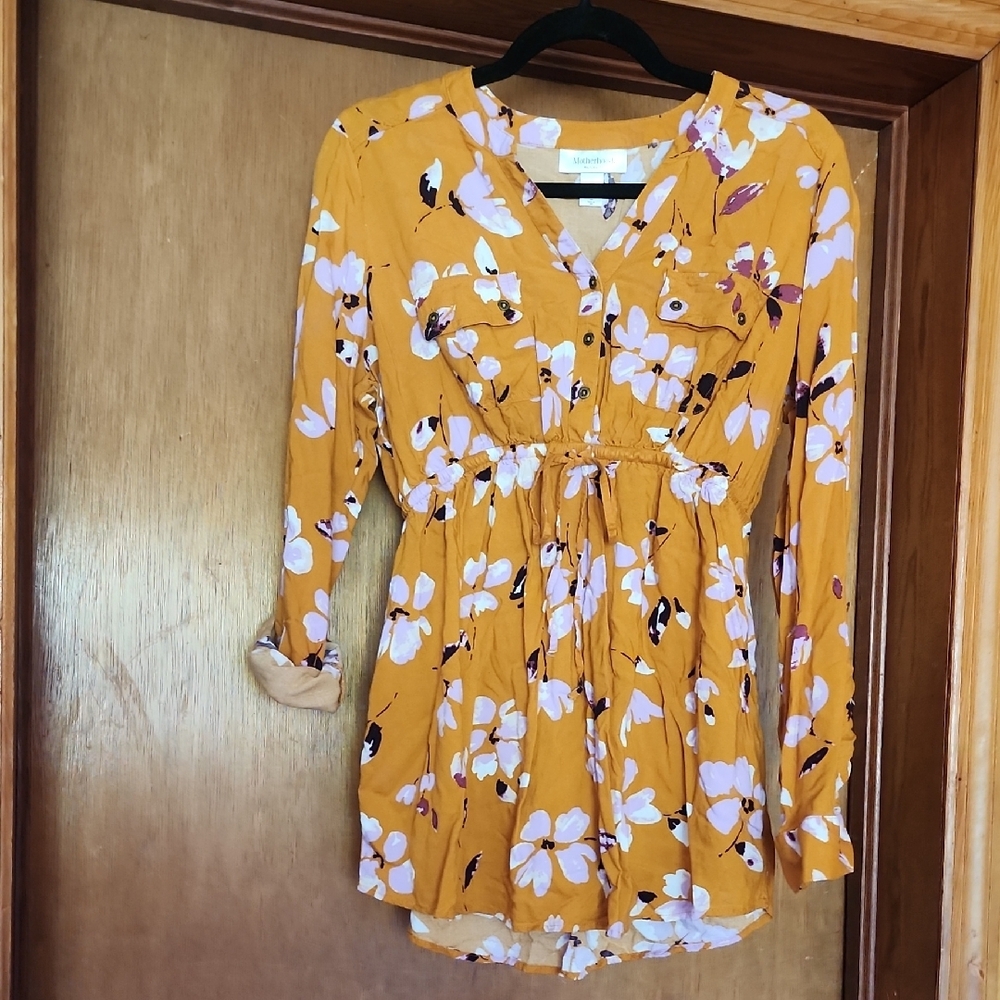 Floral Button-Up Tunic Top